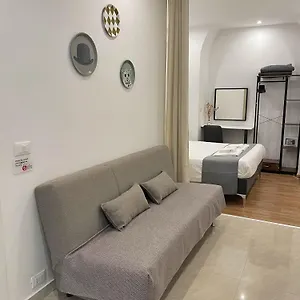 The 115 Rome